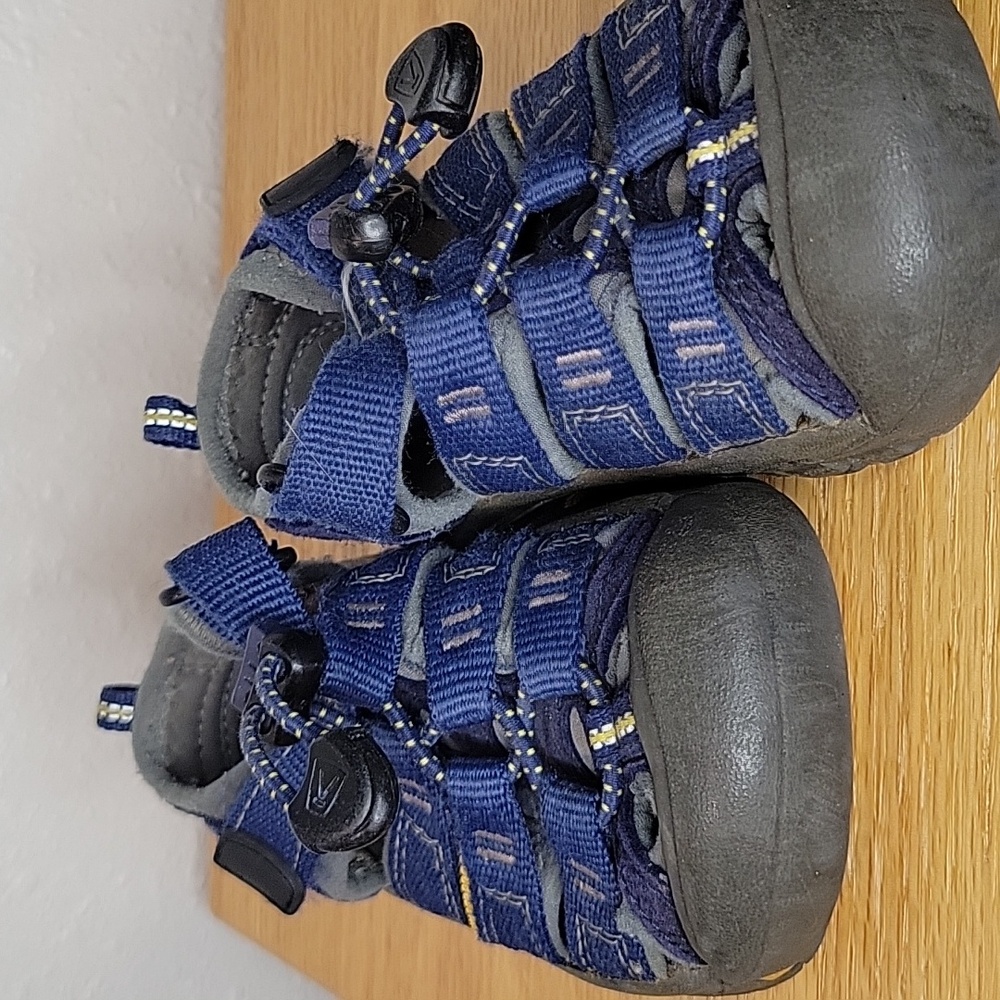 Keen Boys Sandals - Toddler Size 8